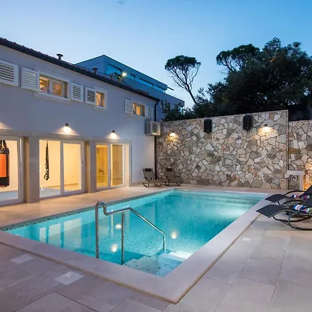 Enigma Villa *